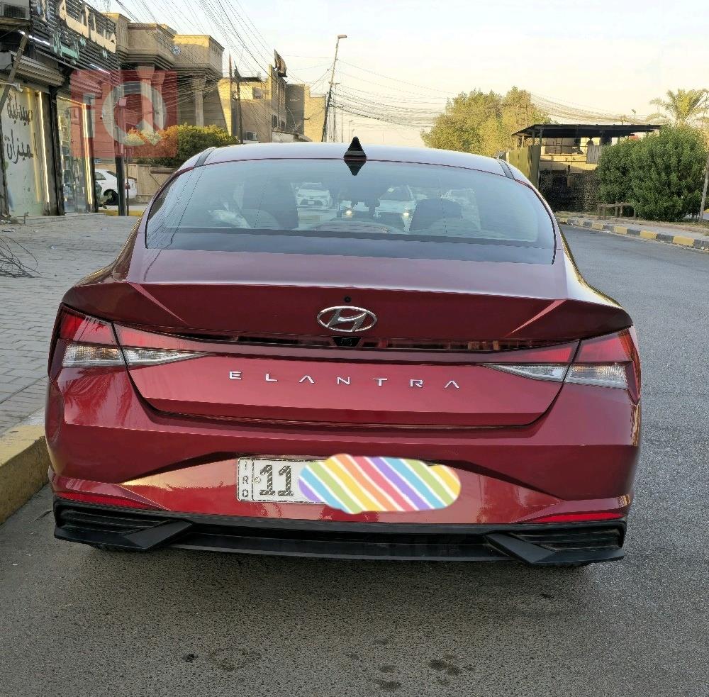 هیوندای ئەلەنترا